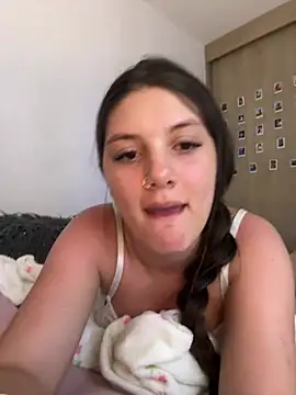 Snapshot of EmilyS__ chatting on 03/14/25, 07:37 EmilyS online show from 03/14/25, 07:37