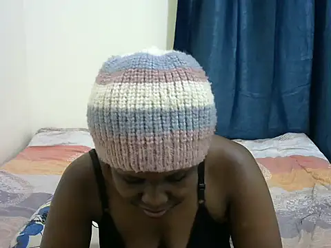 Kariselle- online show from 03/10/25, 06:01