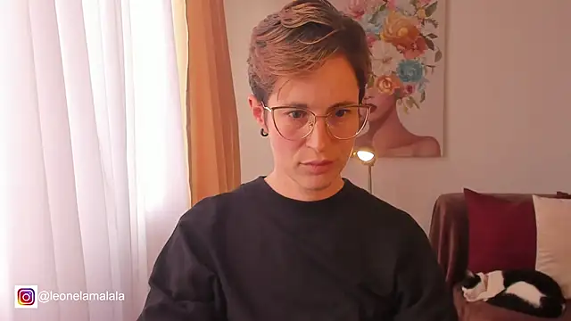 cuddlingbunny online show from 03/10/25, 10:55