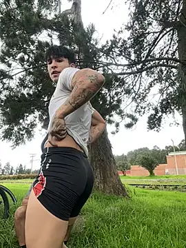  Tomy08calderon online show from 12/21/24, 08:32