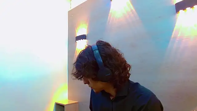 Sr BonnyEthan online show from 09/10/25, 01:44