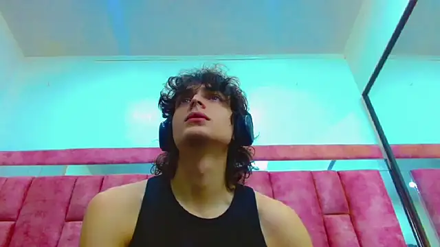 Sr BonnyEthan online show from 09/17/25, 01:57