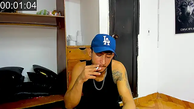 Snapshot of hard_Sex_No_Mercy chatting on 05/17/26, 06:33 hard Sex No Mercy online show from 05/17/26, 06:33