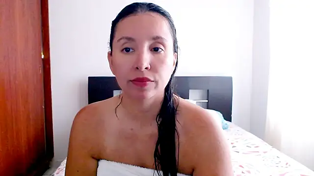 emely sexx20 online show from 02/15/25, 07:28