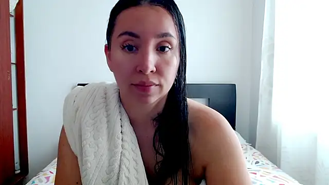 emely sexx20 online show from 09/12/25, 03:34