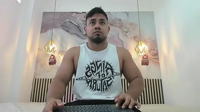 BrianMalonee online show from 12/01/25, 12:10