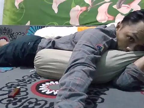 Snapshot of jojokom99 chatting on 01/09/26, 10:40 jojokom99 online show from 01/09/26, 10:40