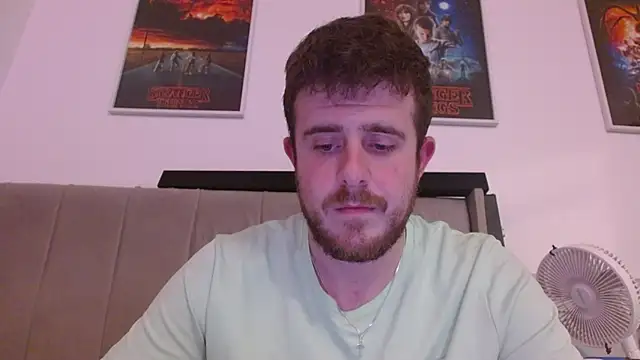 Snapshot of maxy49 chatting on 11/15/25, 09:00 maxy49 online show from 11/15/25, 09:00