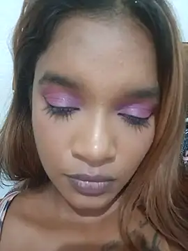 Indianqueen03 online show from 03/19/25, 10:31