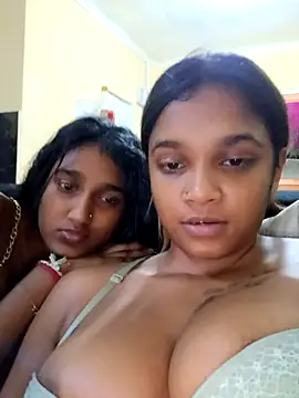 Indianqueen03 online show from 09/26/25, 07:51