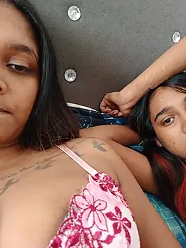 Indianqueen03 online show from 07/25/26, 10:13