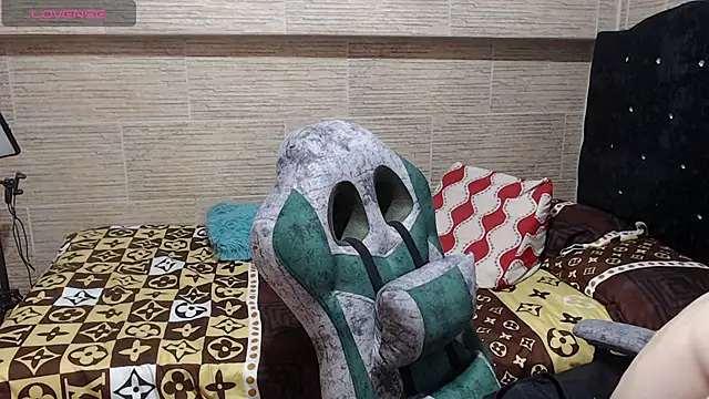 pretty cristal69 online show from 01/25/25, 01:54