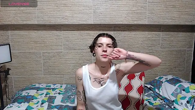 pretty cristal69 online show from 01/29/25, 12:22