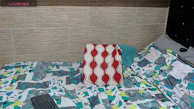 pretty cristal69 online show from 03/05/25, 06:33