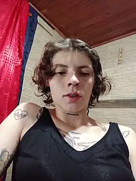 pretty cristal69 online show from 12/14/25, 12:21