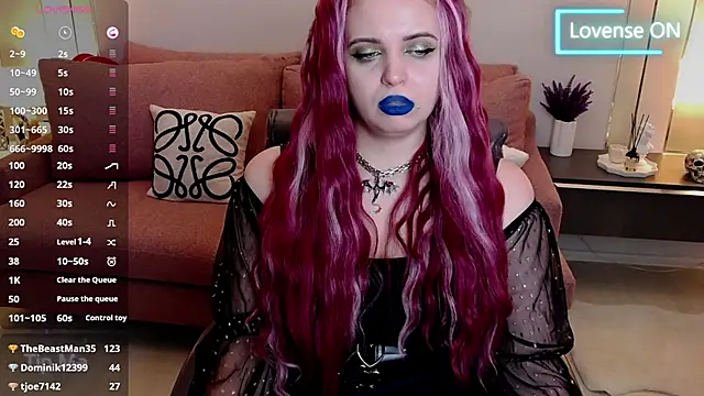 Miss Maya Mils online show from 02/25/25, 07:20