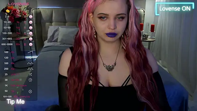 Miss Maya Mils online show from 03/09/25, 01:04