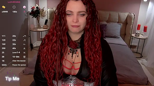 Miss Maya Mils online show from 02/02/26, 01:04