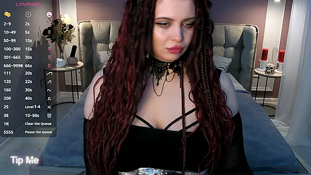 Miss Maya Mils online show from 03/06/26, 01:02