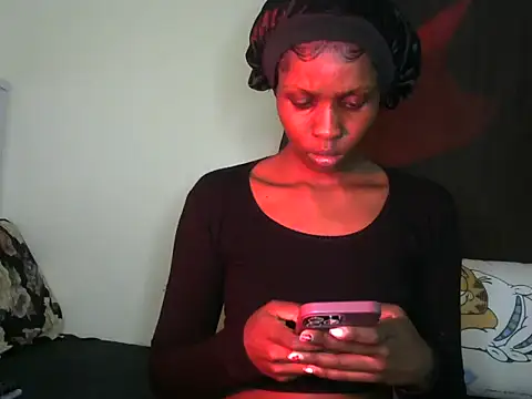 Bella cute01 online show from 09/18/25, 09:17