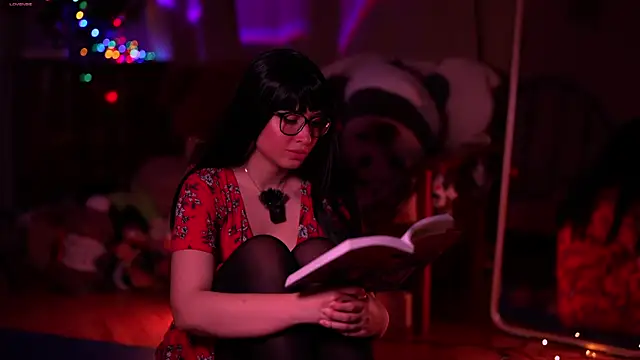 SweetyKitty18 online show from 04/25/26, 05:54