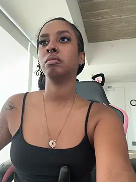 Your Paris online show from 11/25/25, 04:40