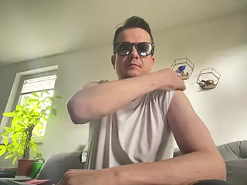 deskriptive online show from 07/05/26, 07:15