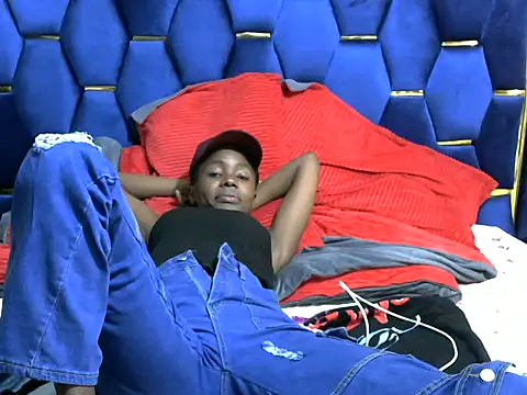 Kababy love online show from 03/17/25, 08:40