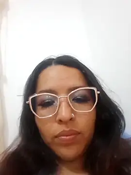 Snapshot of MadelaineJones chatting on 03/18/26, 01:42 MadelaineJones online show from 03/18/26, 01:42