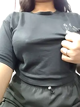 MohiniHott online show from 11/13/25, 06:01