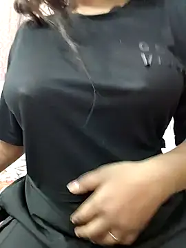 MohiniHott online show from 11/22/25, 06:34