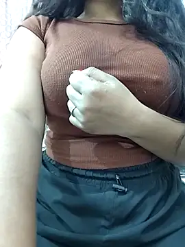 MohiniHott online show from 12/01/25, 07:13