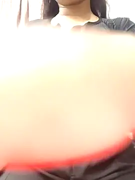 Snapshot of MohiniHott chatting on 12/23/25, 06:11 MohiniHott online show from 12/23/25, 06:11