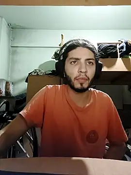 kleineid77 online show from 10/29/25, 10:00