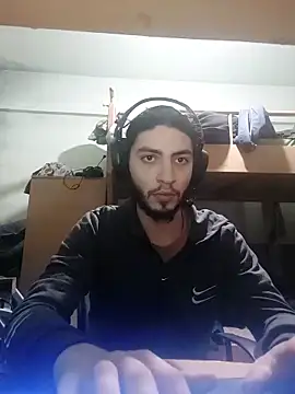 kleineid77 online show from 12/01/25, 08:25