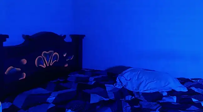 isaaclatino online show from 12/10/24, 02:59