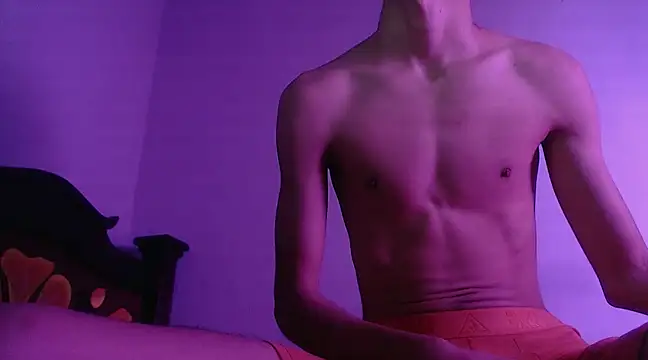 isaaclatino online show from 12/23/24, 09:05