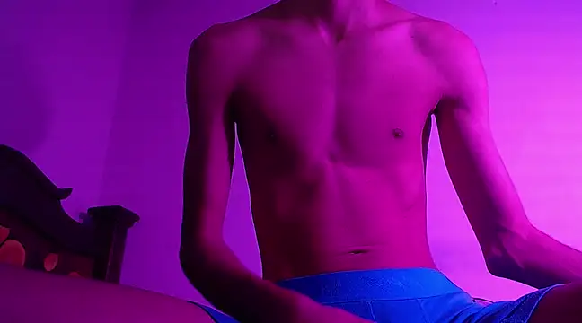 isaaclatino online show from 12/31/24, 10:34