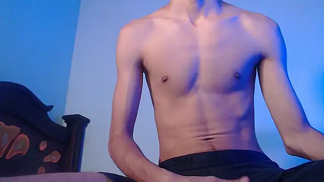 isaaclatino online show from 02/17/25, 05:36