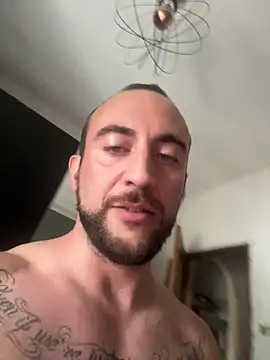 Snapshot of LeleMrBoa93-FF chatting on 10/19/25, 02:29 LeleMrBoa93-FF online show from 10/19/25, 02:29