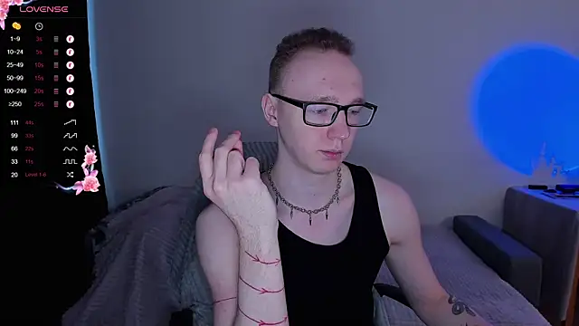 Alex silents online show from 11/18/25, 09:47