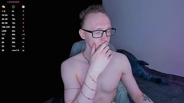 Alex silents online show from 04/27/26, 07:23
