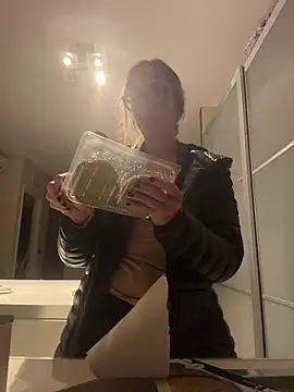 casalinga88 online show from 10/07/25, 07:00