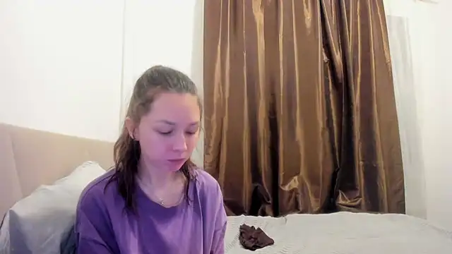 Snapshot of Adela_Vetta chatting on 01/14/26, 03:39 Adela Vetta online show from 01/14/26, 03:39