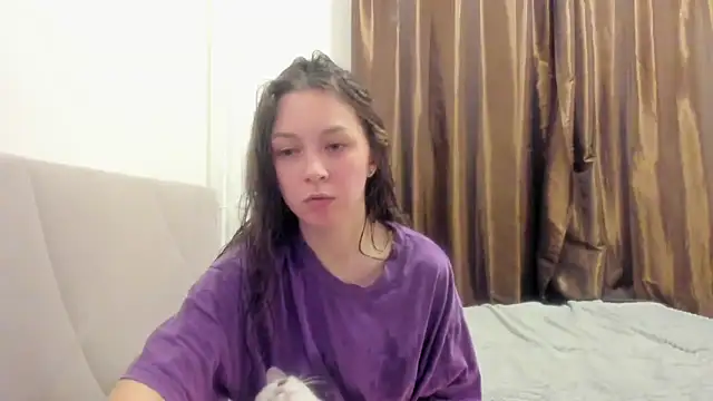 Snapshot of Adela_Vetta chatting on 02/17/26, 03:51 Adela Vetta online show from 02/17/26, 03:51