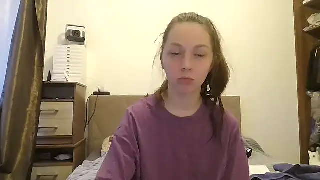 Snapshot of Adela_Vetta chatting on 03/06/26, 02:57 Adela Vetta online show from 03/06/26, 02:57