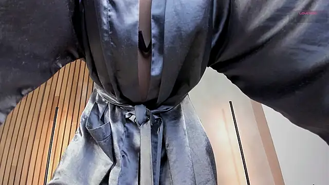 honeyhot69   online show from 11/20/25, 11:21