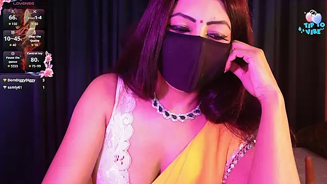Snapshot of Aashiya- chatting on 05/01/26, 12:59 Aashiya- online show from 05/01/26, 12:59