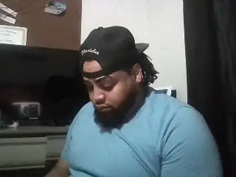 tankedqual4046 online show from 12/20/24, 02:19