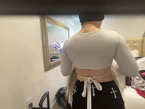 tatted-bitty online show from 03/14/25, 07:59